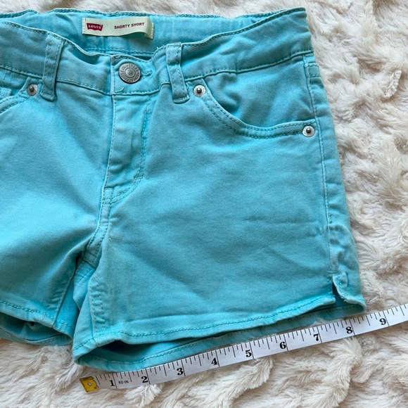 Levy's Kids Girlfriend Fit Printed Color Shorty Shorts - Picture 12 of 14